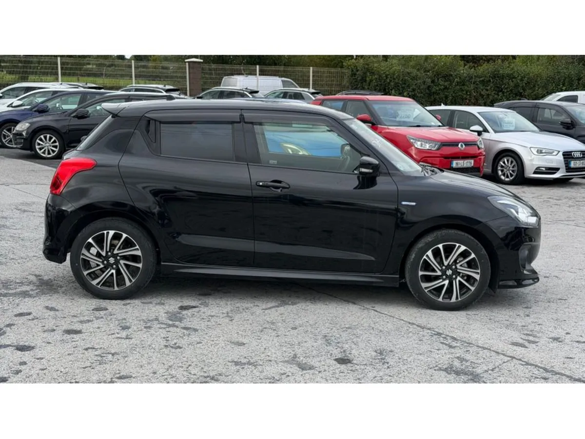 Suzuki Swift Hatchback, Petrol Hybrid, 2021, Black