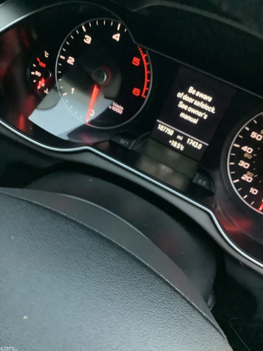 Audi A4 Saloon, Diesel, 2014, Black