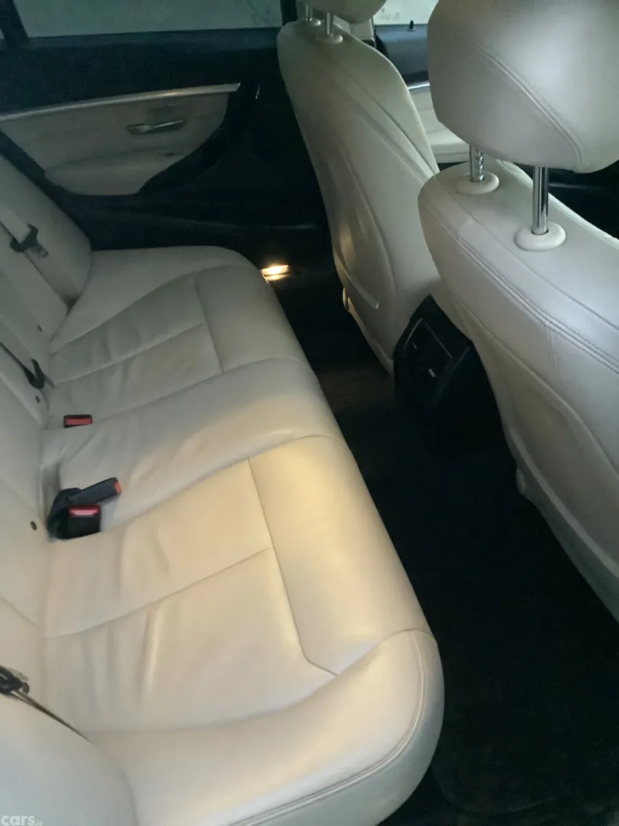 BMW 3-Series Saloon, Diesel, 2016, Black