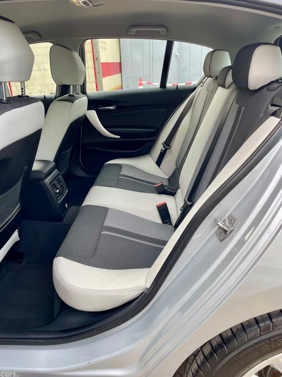 BMW 1-Series Hatchback, Diesel, 2017, Silver