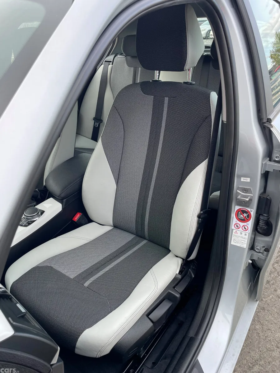 BMW 1-Series Hatchback, Diesel, 2017, Silver