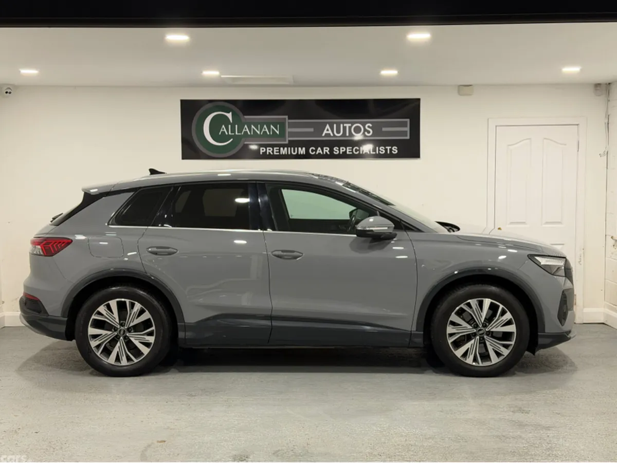 Audi Q4 e-tron SUV, Electric, 2023, Grey