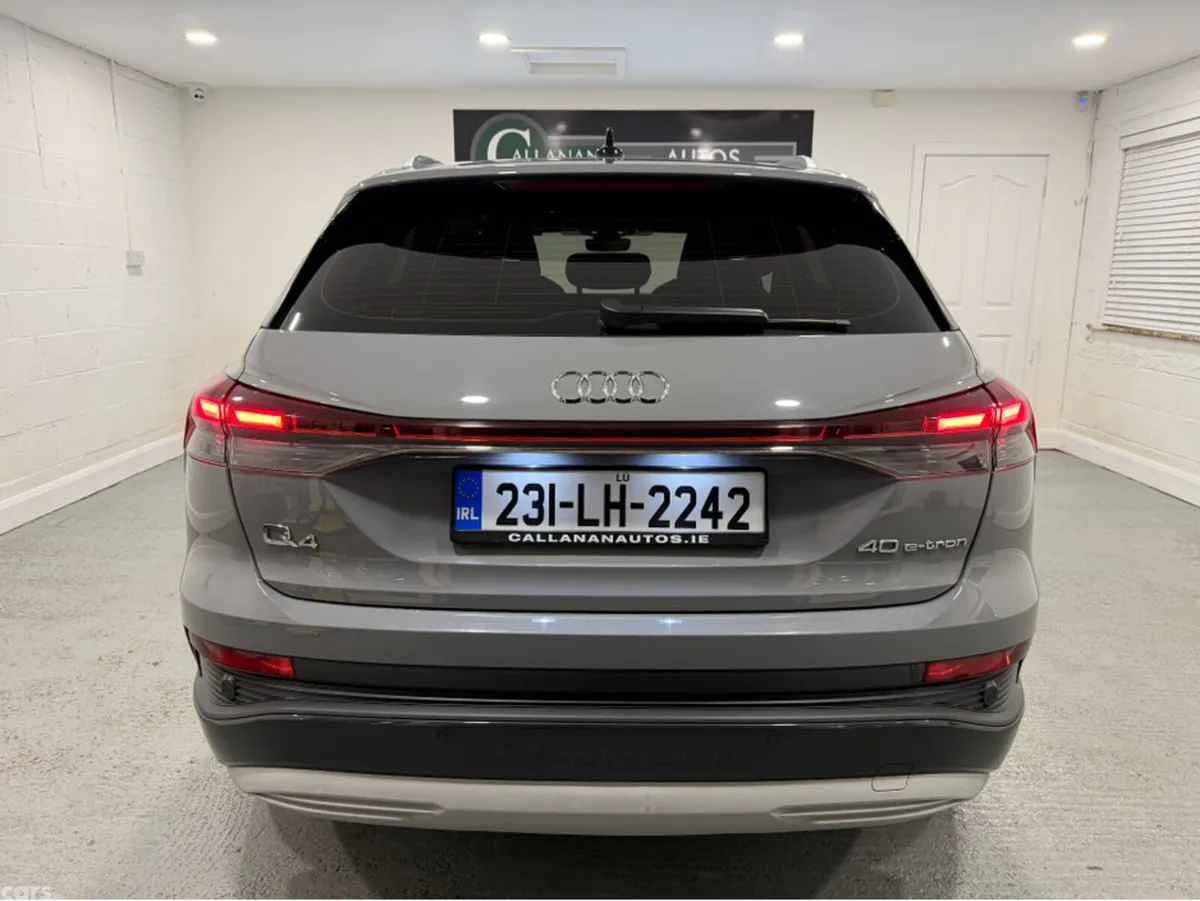 Audi Q4 e-tron SUV, Electric, 2023, Grey