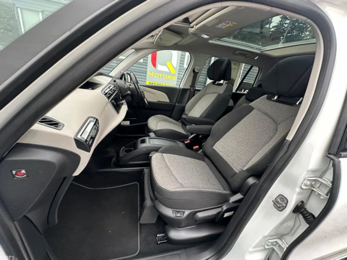 Citroen C4 Picasso MPV, Diesel, 2018, White