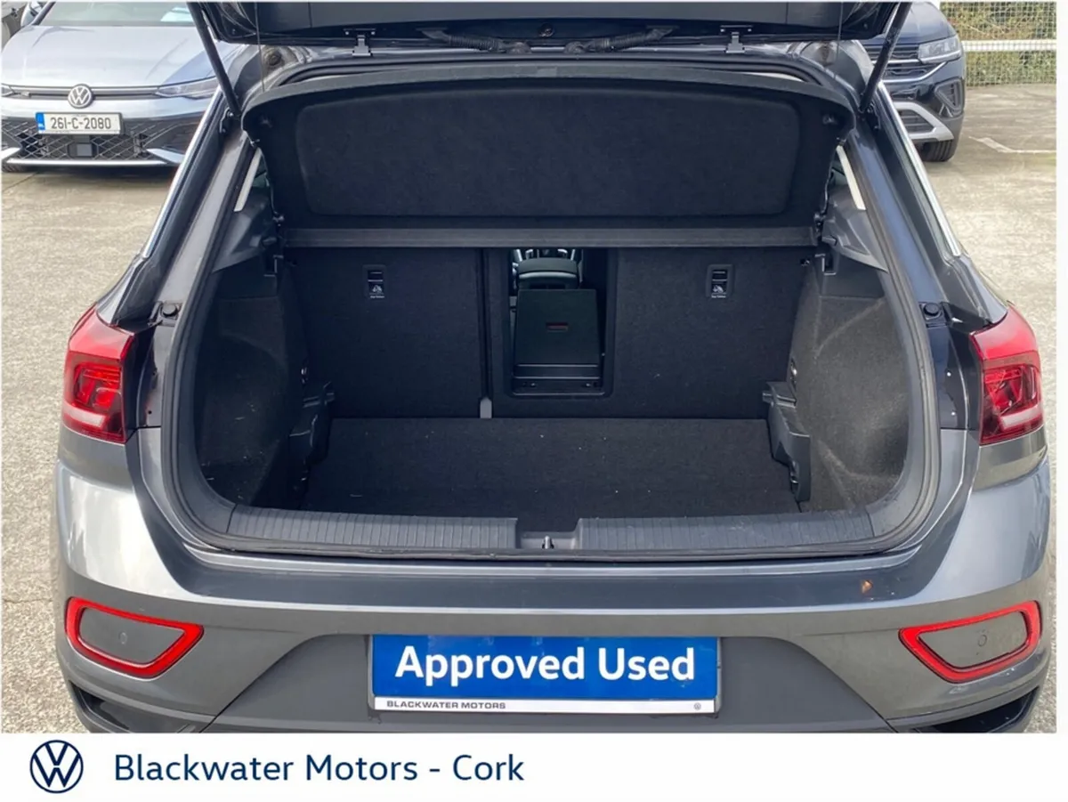 Volkswagen T-Roc SUV, Petrol, 2023, Grey