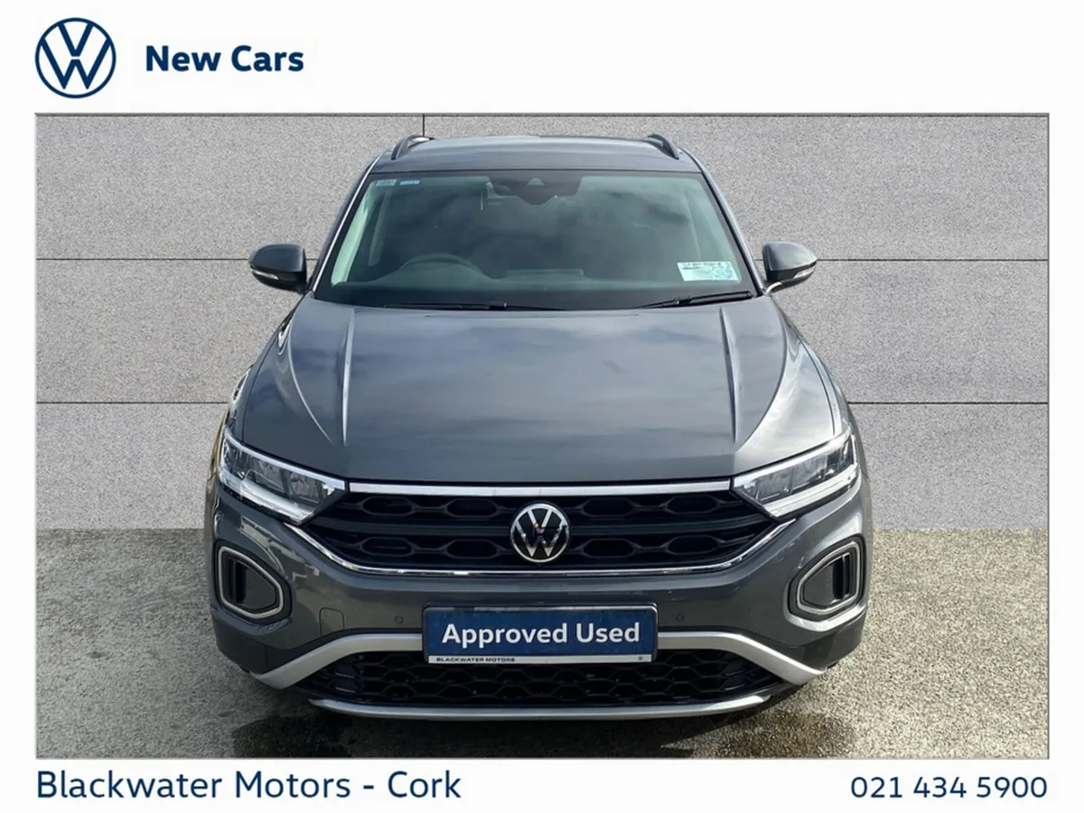 Volkswagen T-Roc SUV, Petrol, 2023, Grey