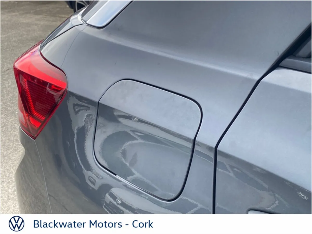 Volkswagen T-Roc SUV, Petrol, 2023, Grey