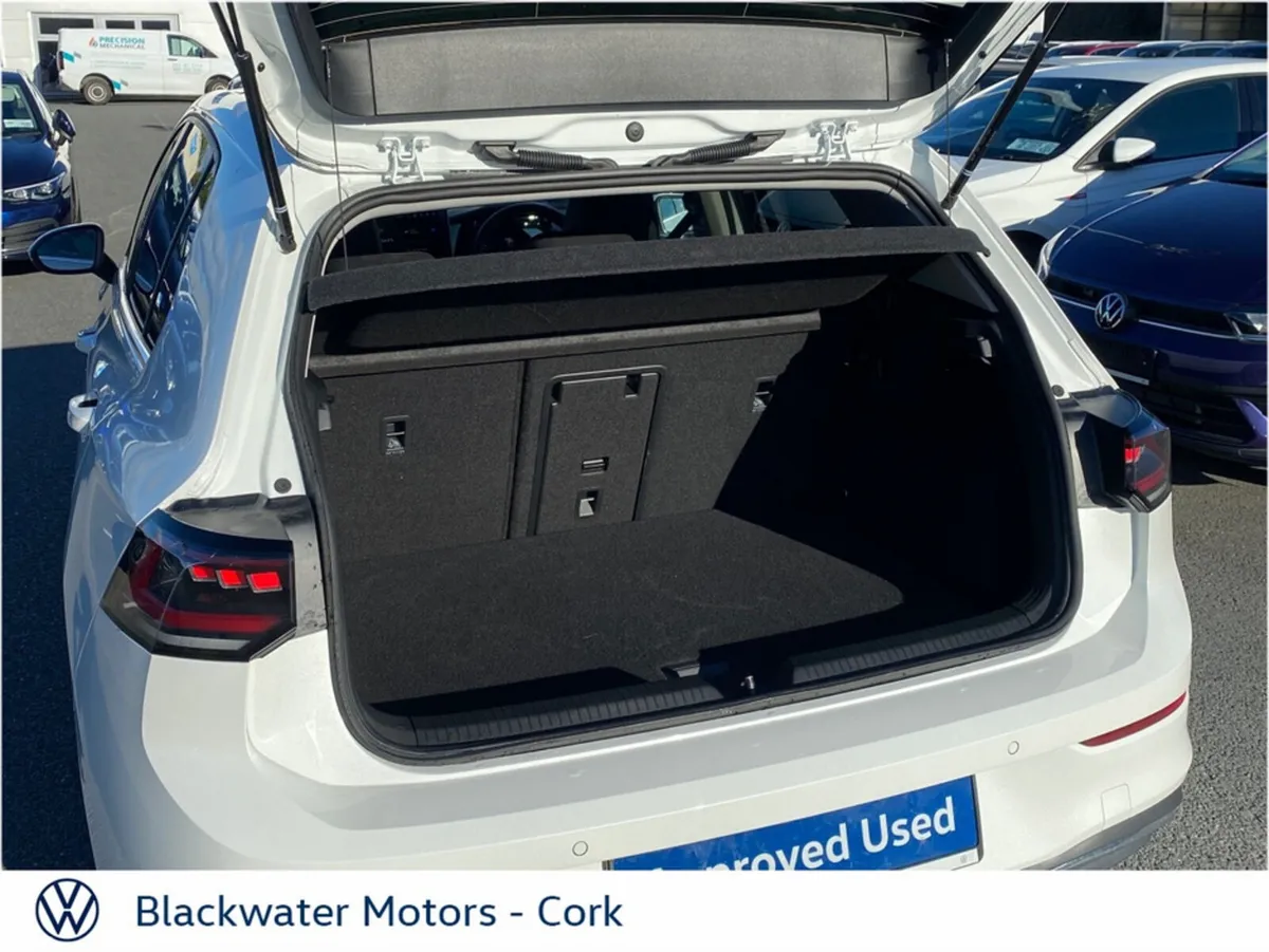 Volkswagen Golf Hatchback, Petrol Plug-in Hybrid, 2026, White