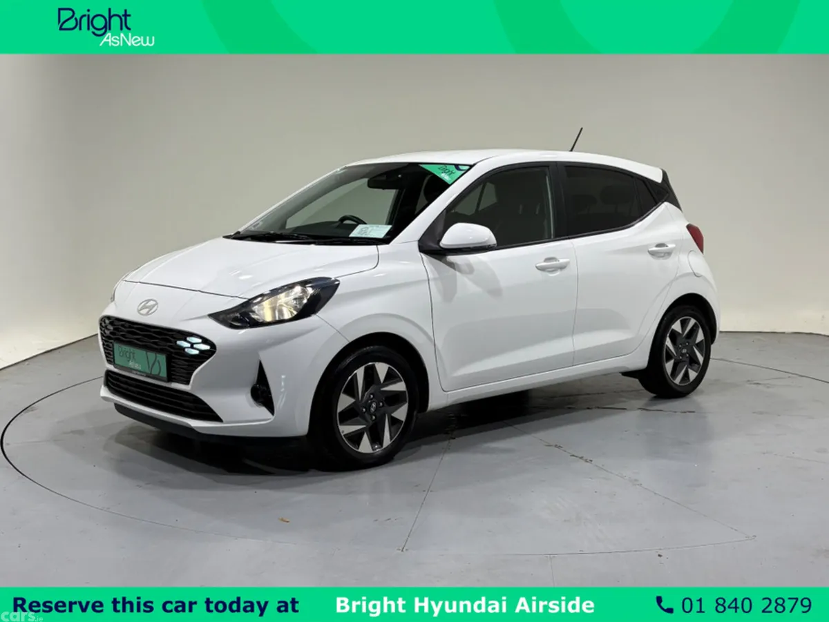 Hyundai i10 Hatchback, Petrol, 2024, White