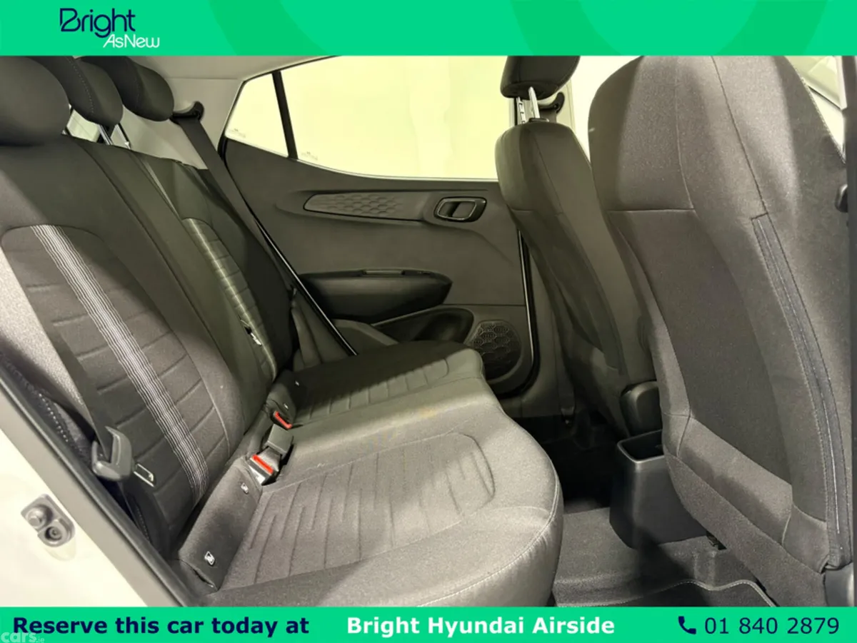 Hyundai i10 Hatchback, Petrol, 2024, White
