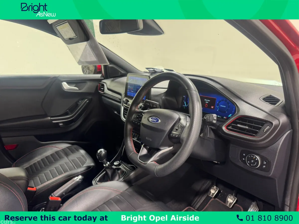 Ford Puma MPV, Petrol, 2021, Red