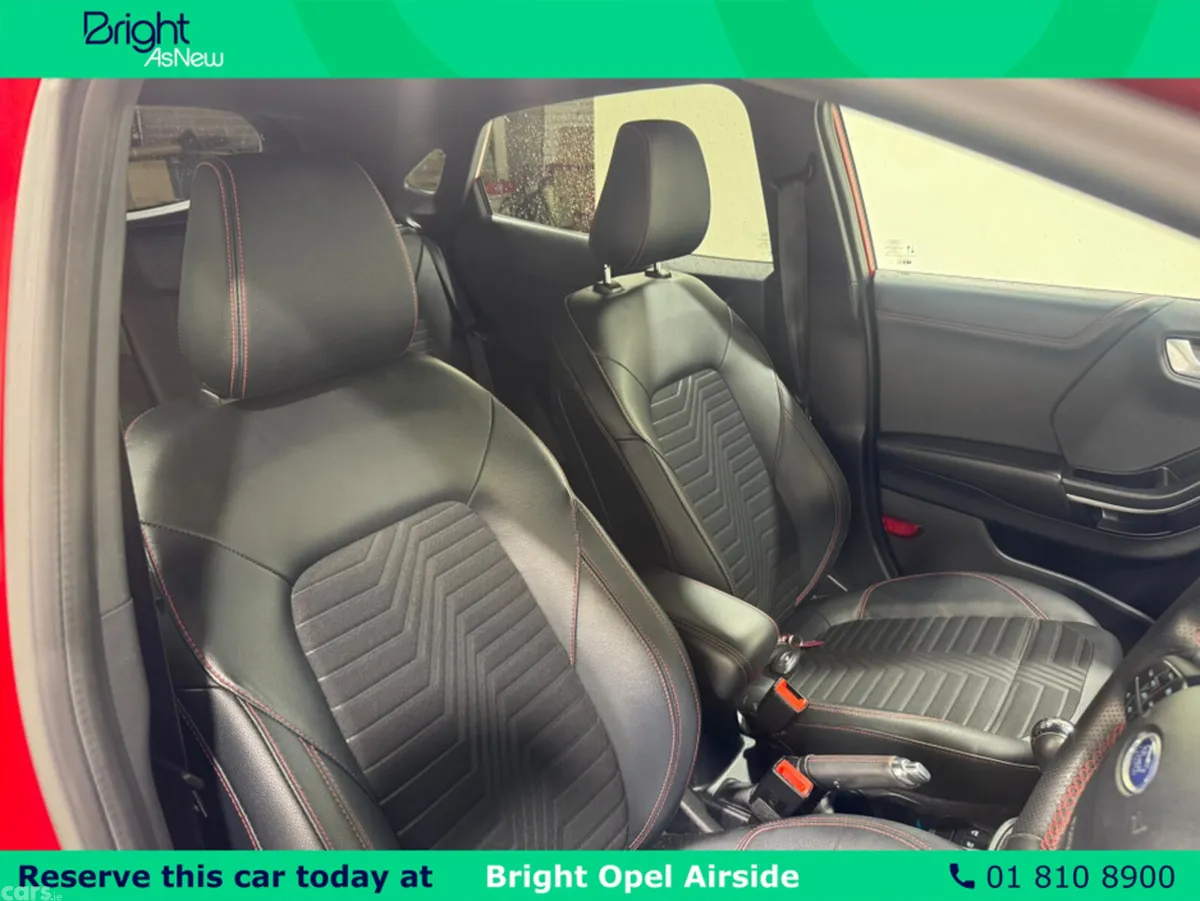 Ford Puma MPV, Petrol, 2021, Red