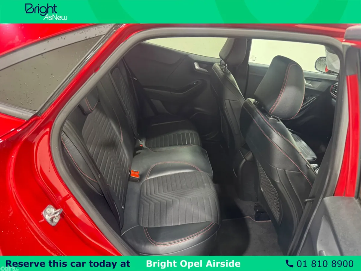 Ford Puma MPV, Petrol, 2021, Red