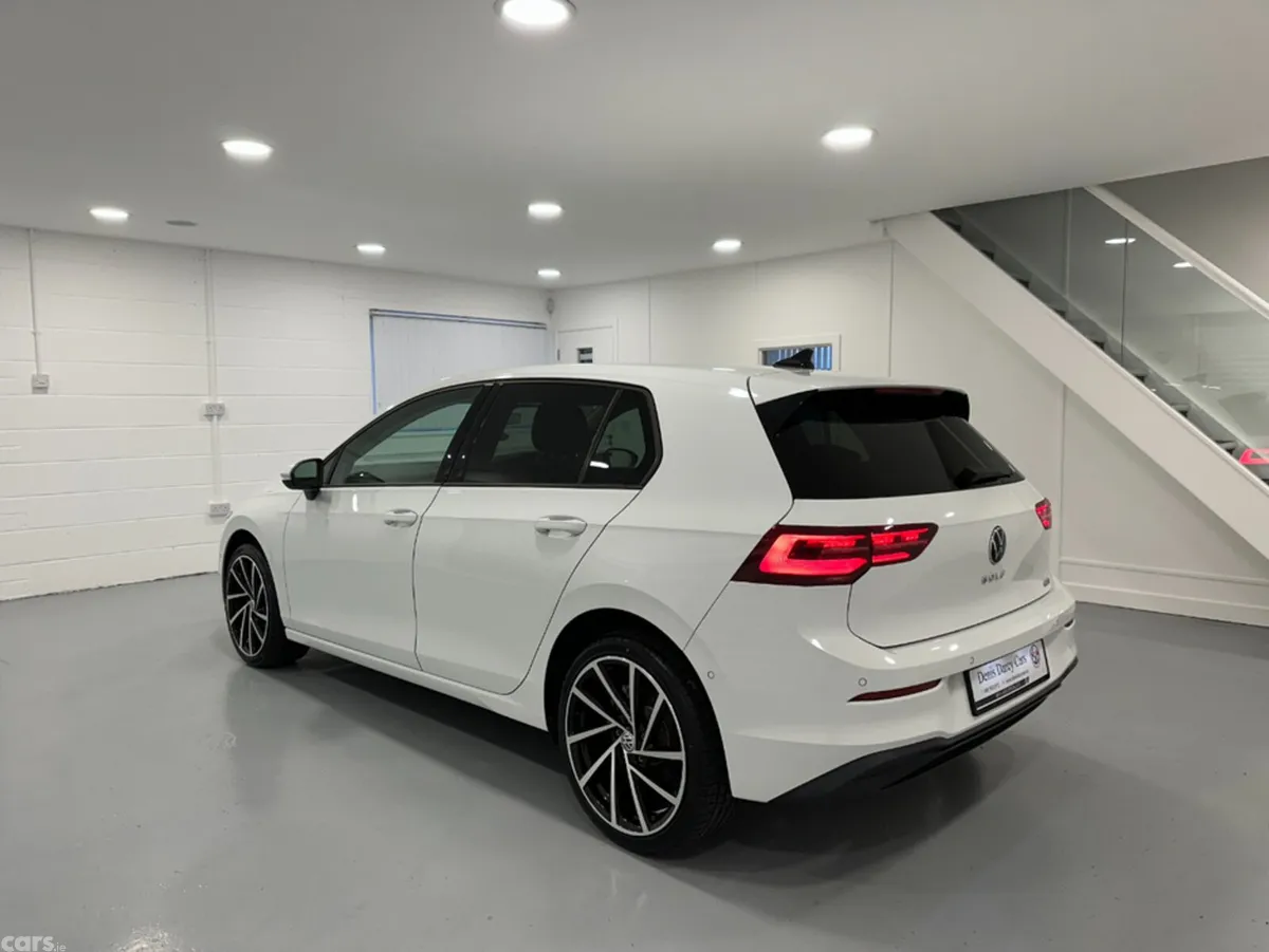 Volkswagen Golf Hatchback, Petrol, 2021, White
