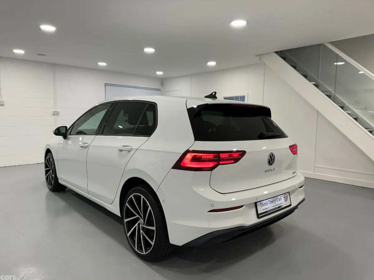 Volkswagen Golf Hatchback, Petrol, 2021, White
