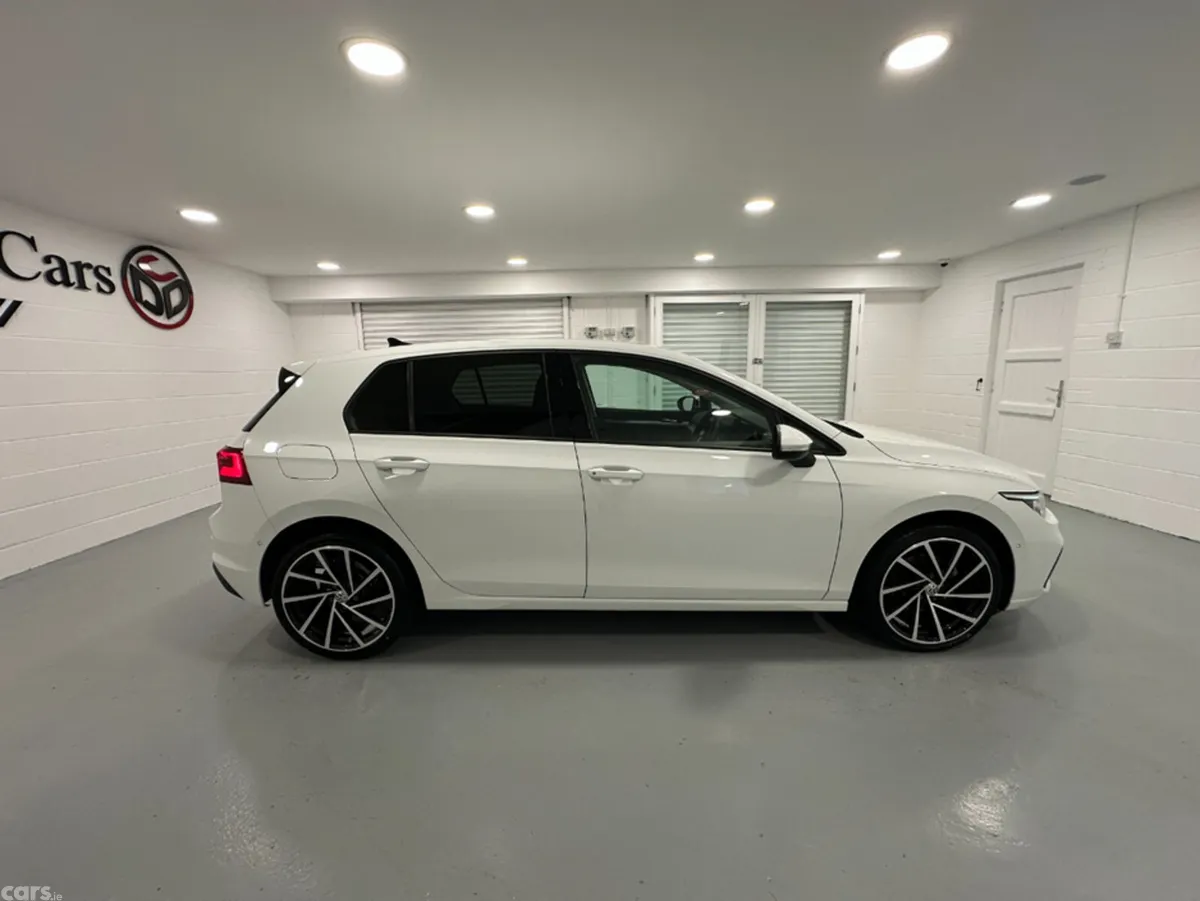 Volkswagen Golf Hatchback, Petrol, 2021, White