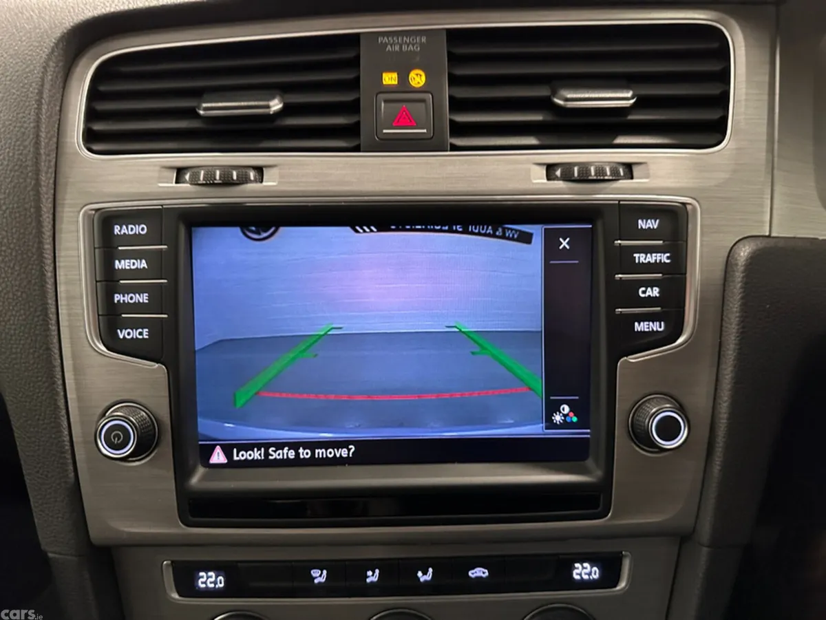 Volkswagen Golf Hatchback, Petrol, 2014, Silver