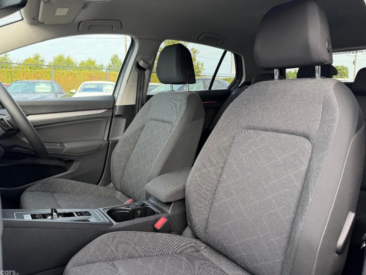 Volkswagen Golf Hatchback, Petrol Hybrid, 2021, Grey