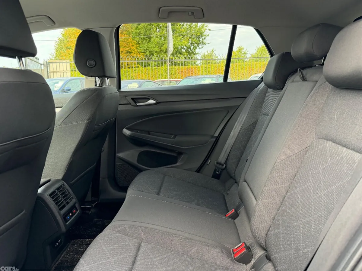 Volkswagen Golf Hatchback, Petrol Hybrid, 2021, Grey