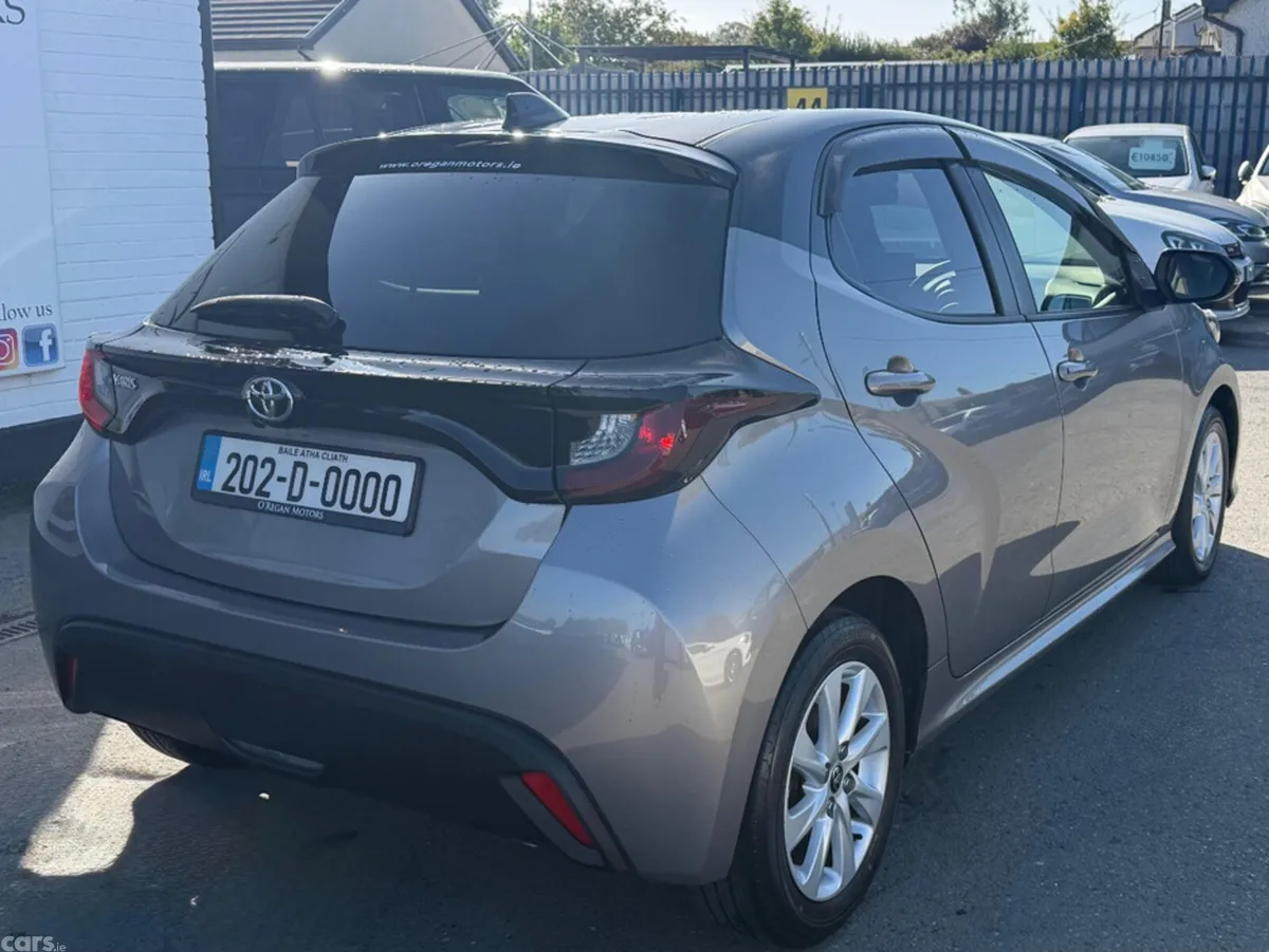 Toyota Yaris Hatchback, Petrol, 2020, Grey