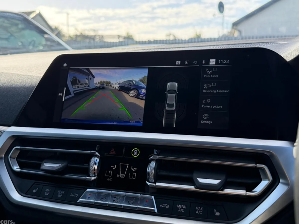 BMW 3-Series Saloon, Diesel, 2019, Blue