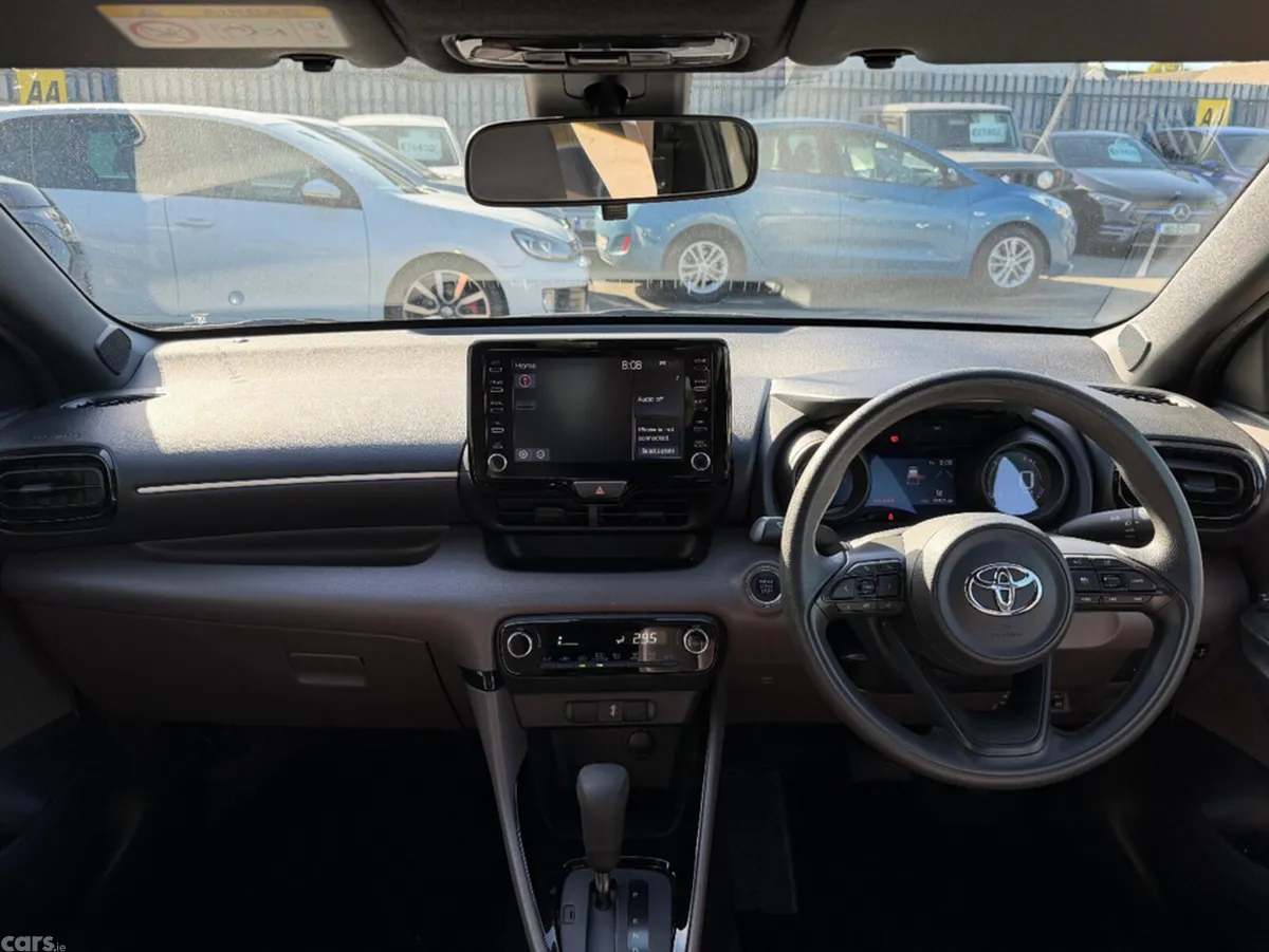 Toyota Yaris Hatchback, Petrol, 2020, Grey