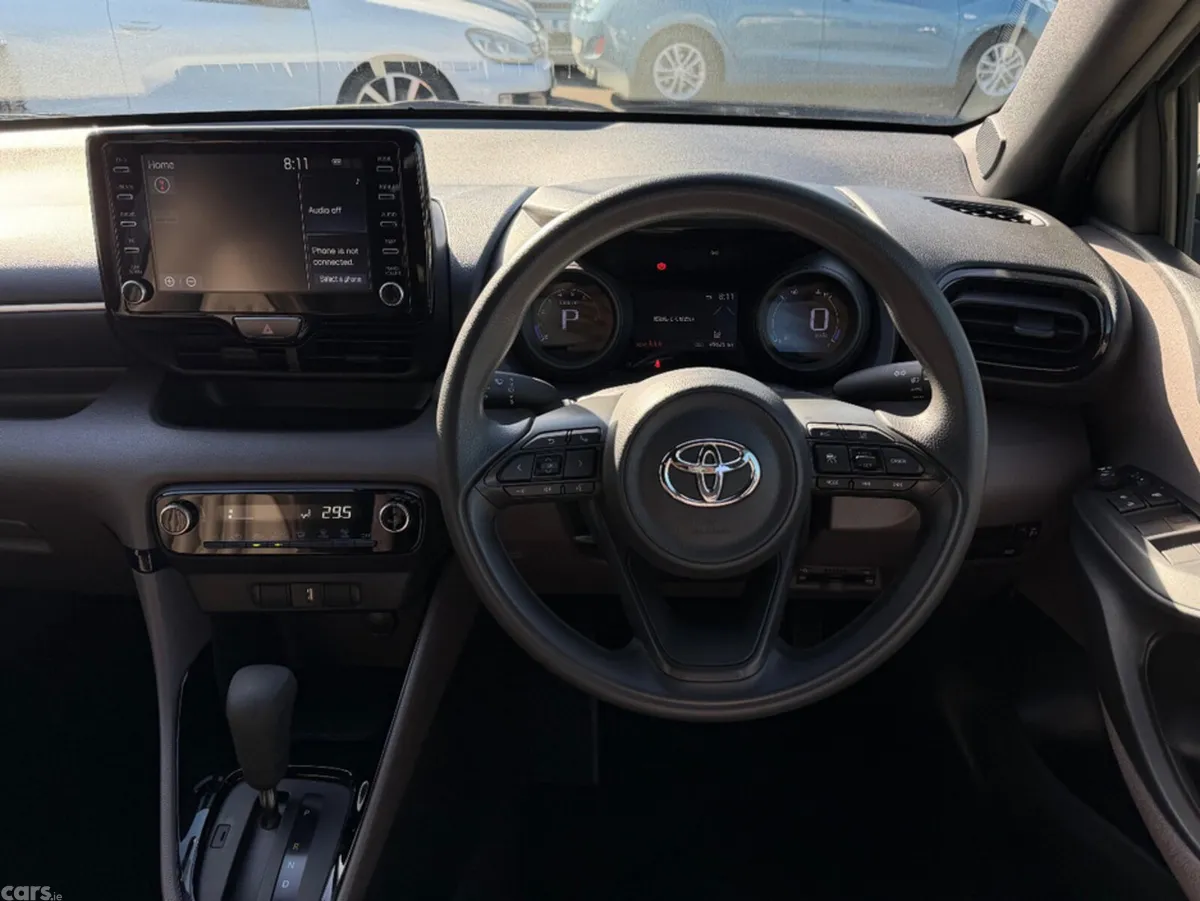 Toyota Yaris Hatchback, Petrol, 2020, Grey