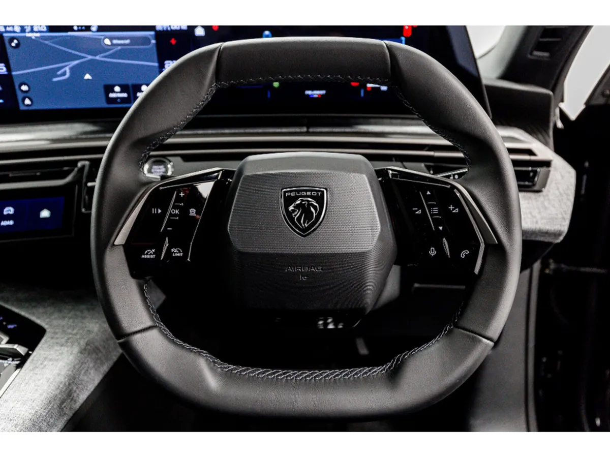 Peugeot 5008 SUV, Petrol Hybrid, 2026, Black