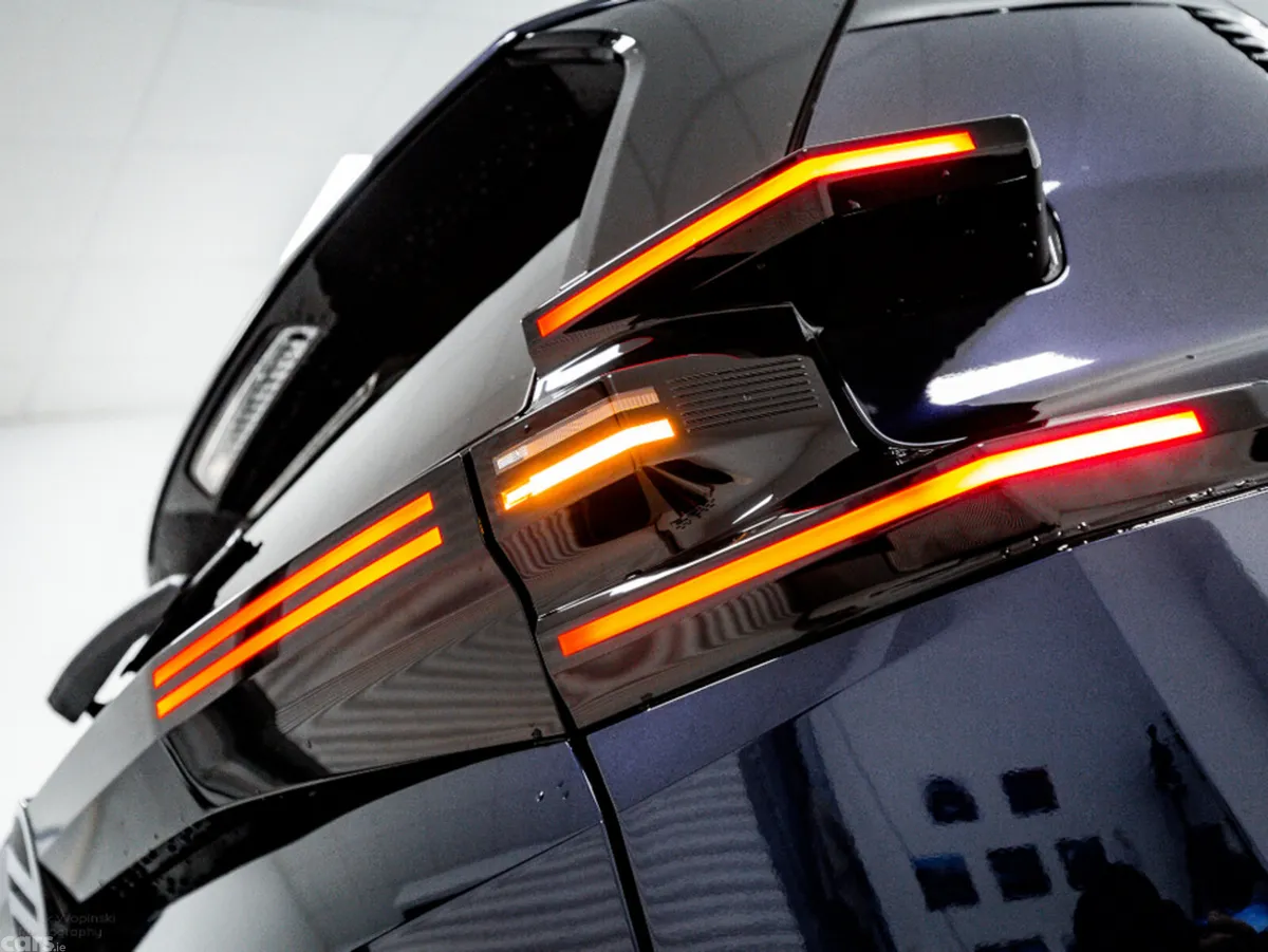 Citroen C5 Aircross SUV, Petrol Hybrid, 2026, Blue