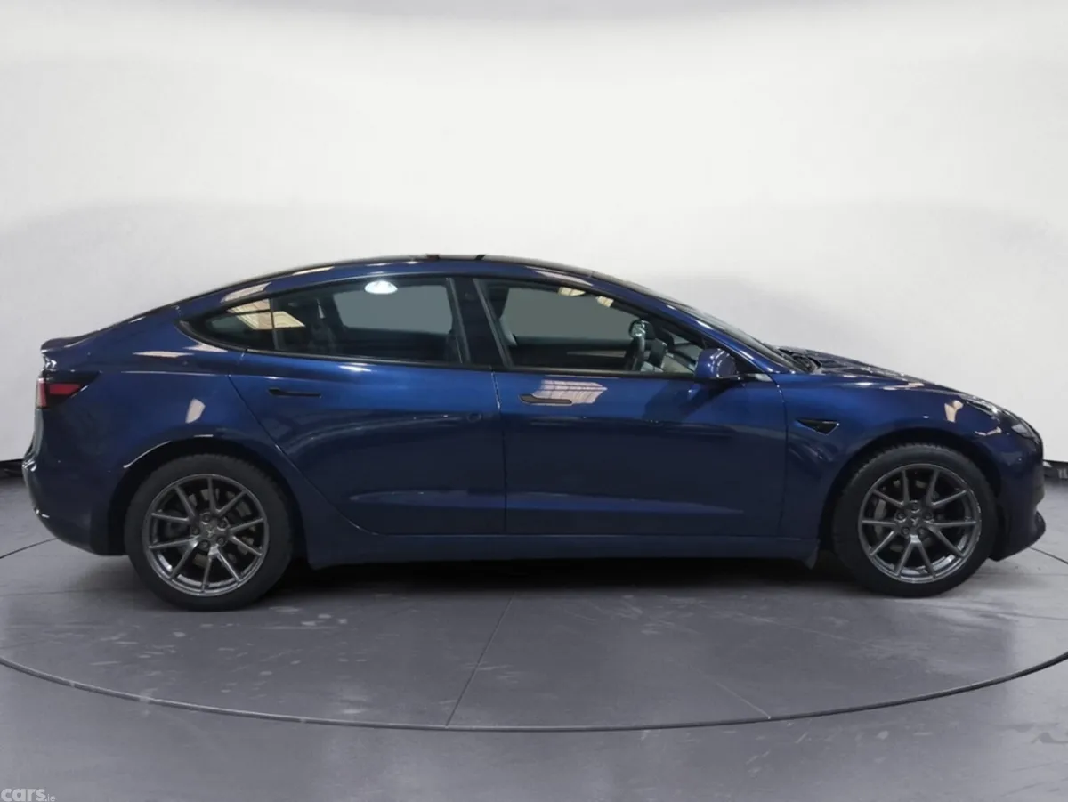 Tesla Model 3 Saloon, Electric, 2022, Blue