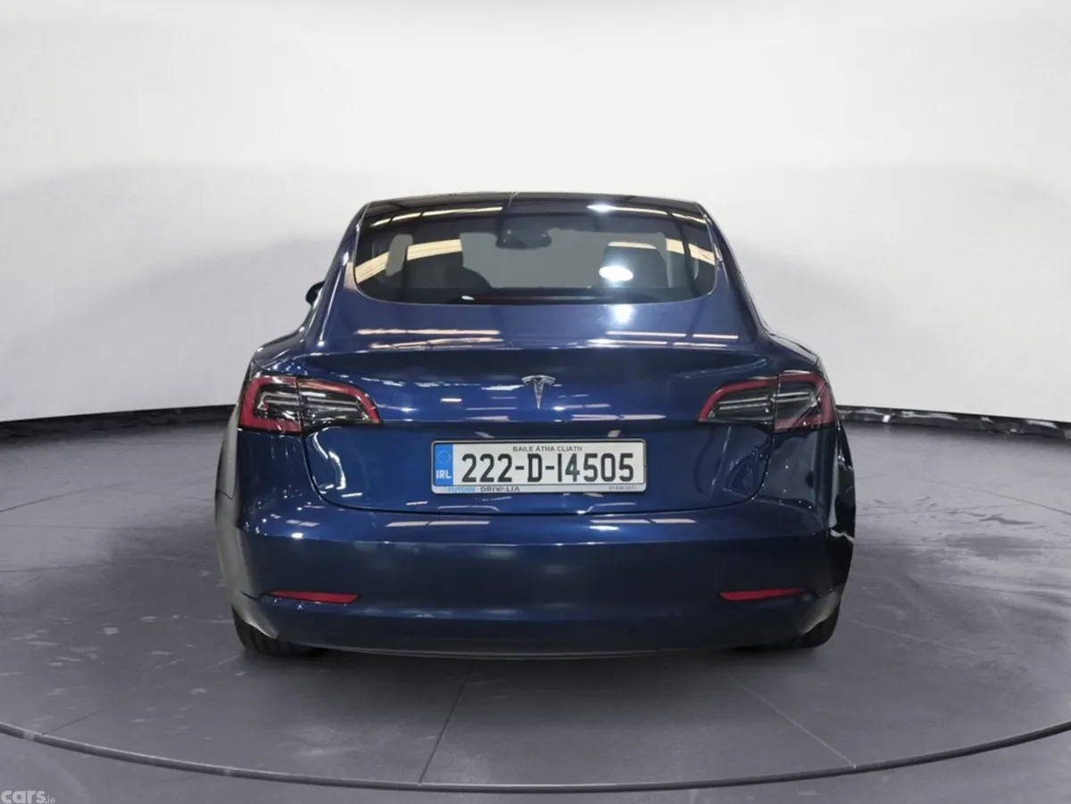 Tesla Model 3 Saloon, Electric, 2022, Blue