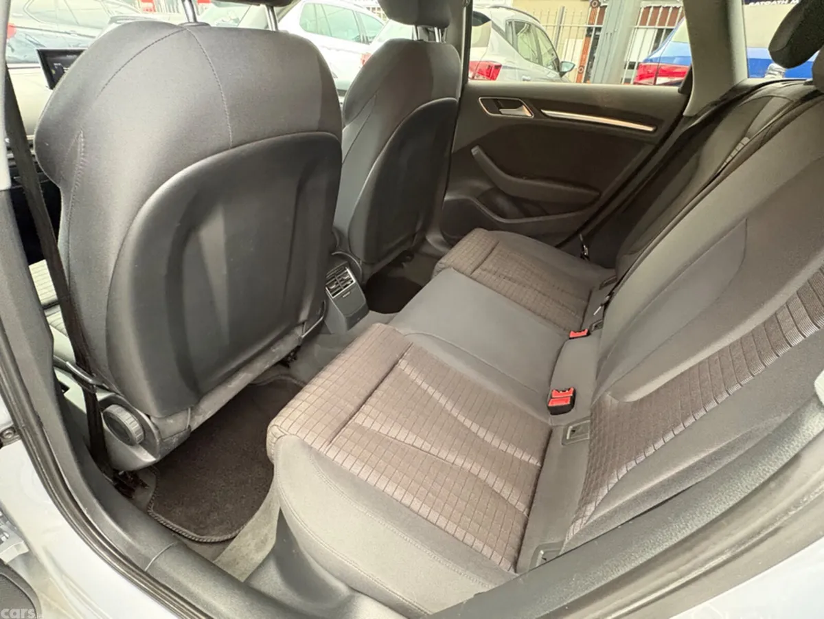 Audi A3 Hatchback, Diesel, 2017, Silver