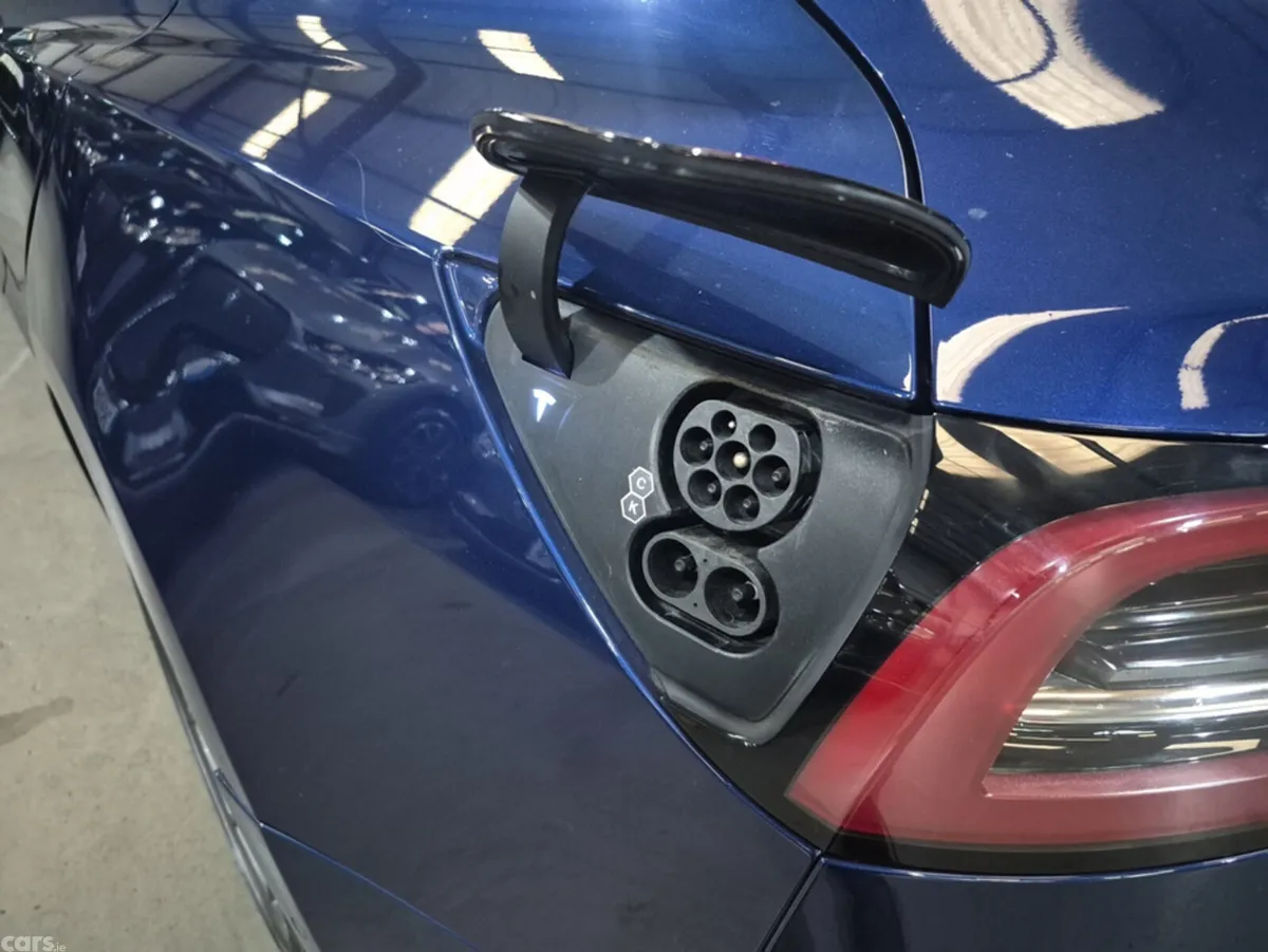 Tesla Model 3 Saloon, Electric, 2022, Blue