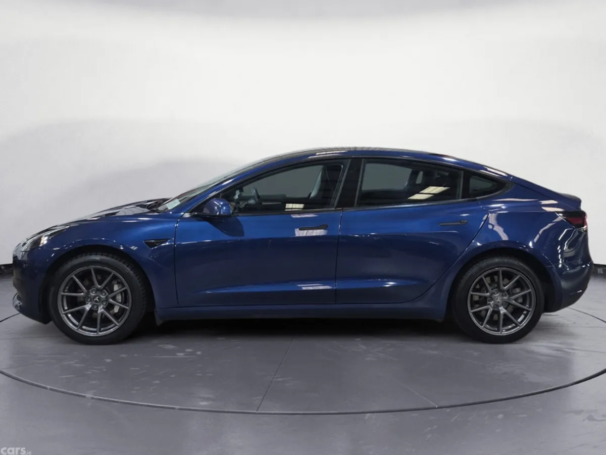 Tesla Model 3 Saloon, Electric, 2022, Blue