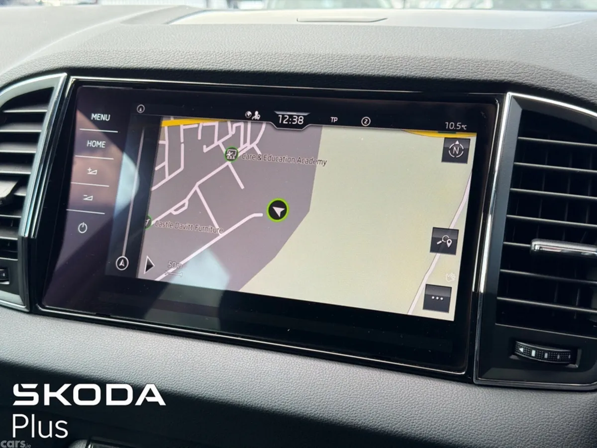 Skoda Karoq Estate, Petrol, 2022, Grey