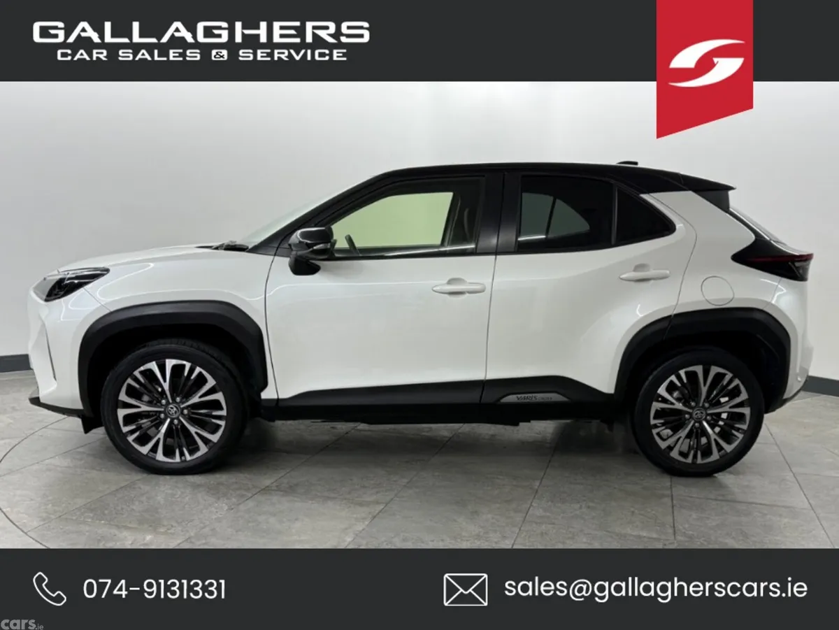 Toyota Yaris Cross SUV, Petrol Hybrid, 2021, White