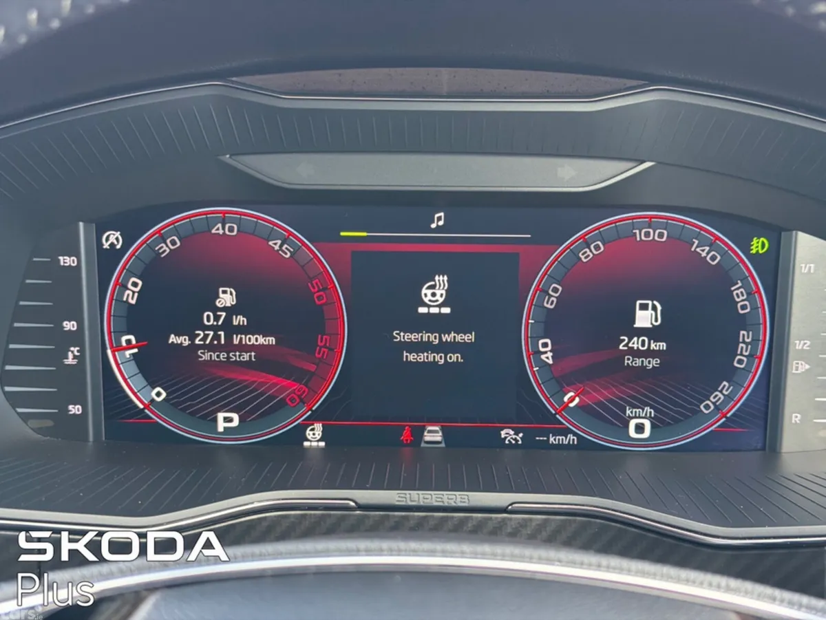 Skoda Superb Hatchback, Diesel, 2024, Black