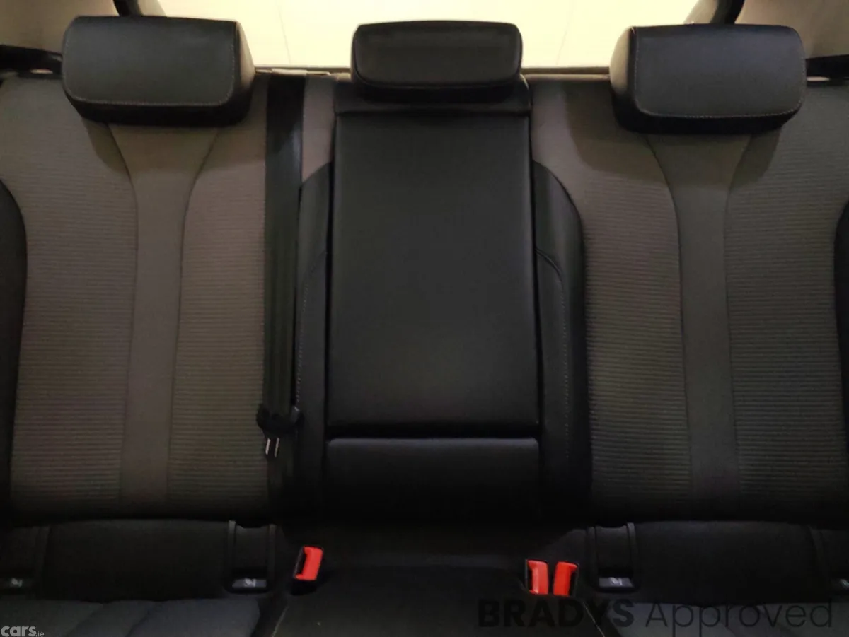 Skoda Enyaq Hatchback, Electric, 2023, Black