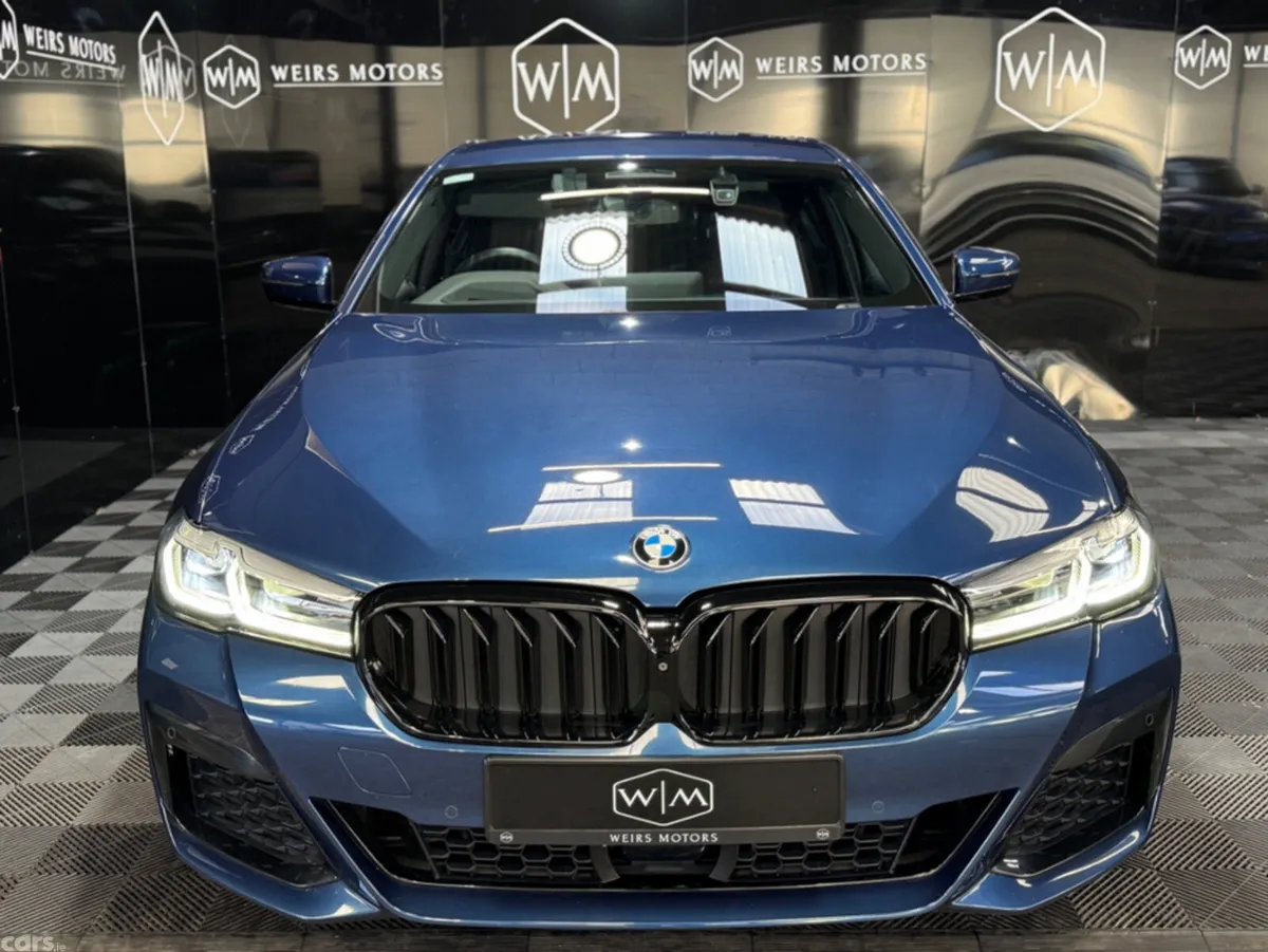 BMW 5-Series Saloon, Petrol Plug-in Hybrid, 2021, Blue