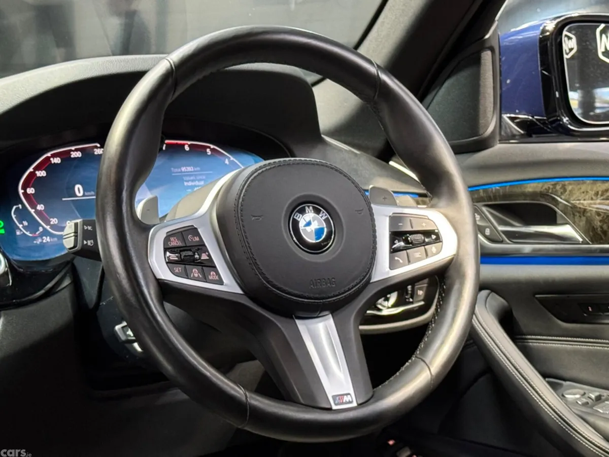 BMW 5-Series Saloon, Petrol Plug-in Hybrid, 2021, Blue