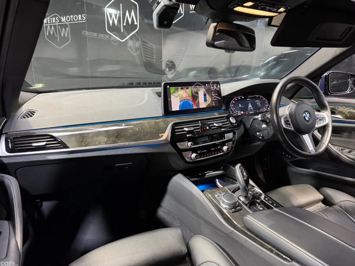 BMW 5-Series Saloon, Petrol Plug-in Hybrid, 2021, Blue