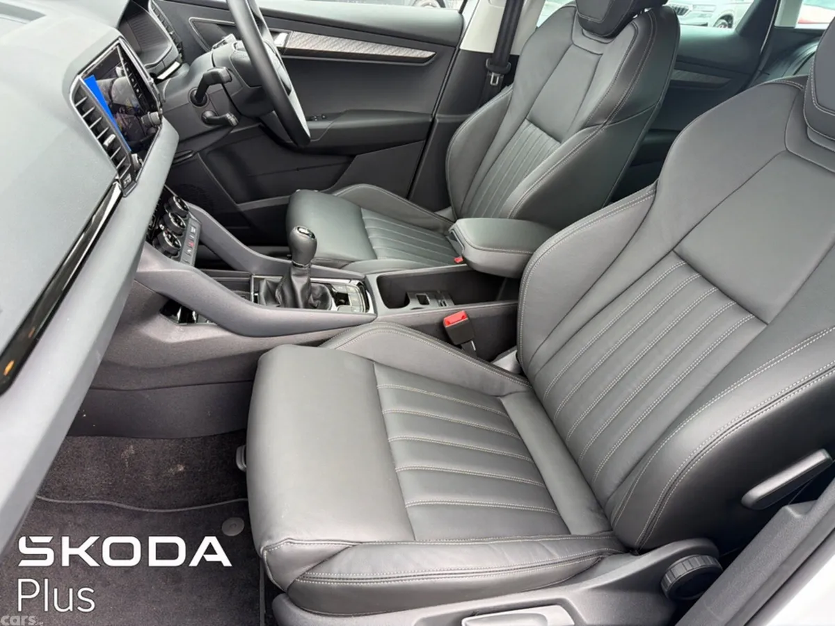 Skoda Karoq SUV, Diesel, 2026, White