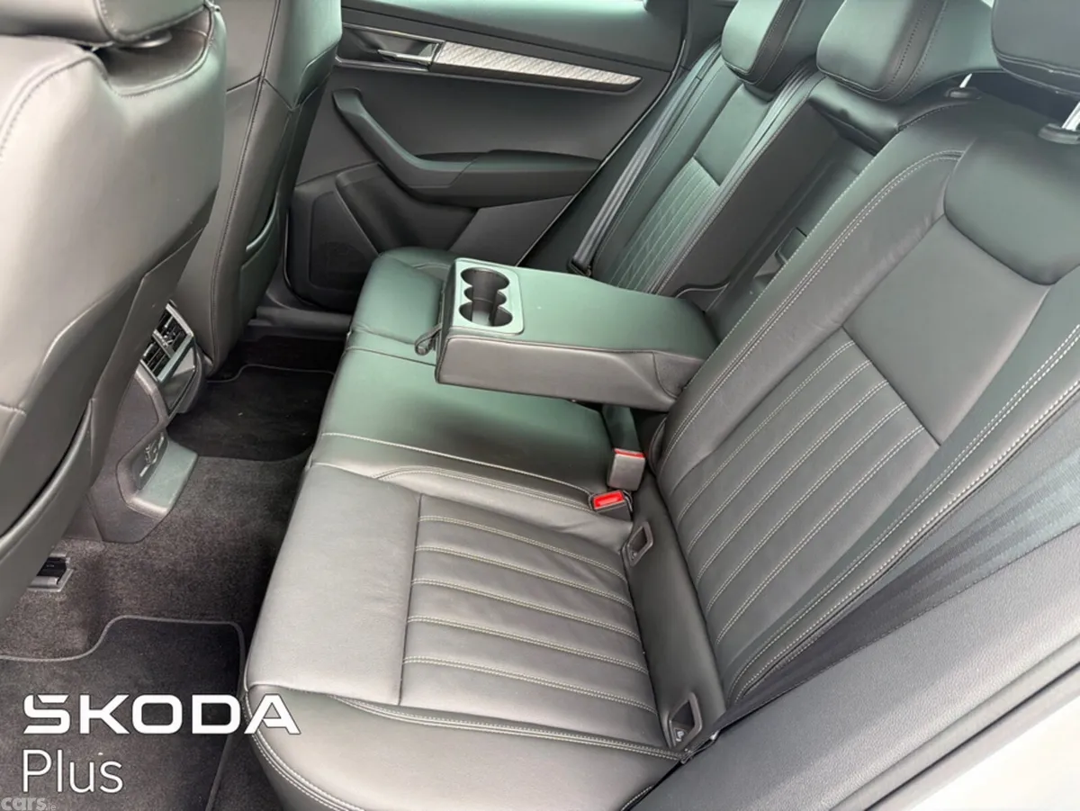 Skoda Karoq SUV, Diesel, 2026, White