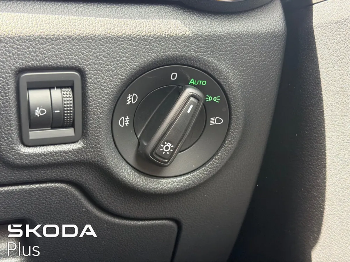 Skoda Fabia Hatchback, Petrol, 2026, Red