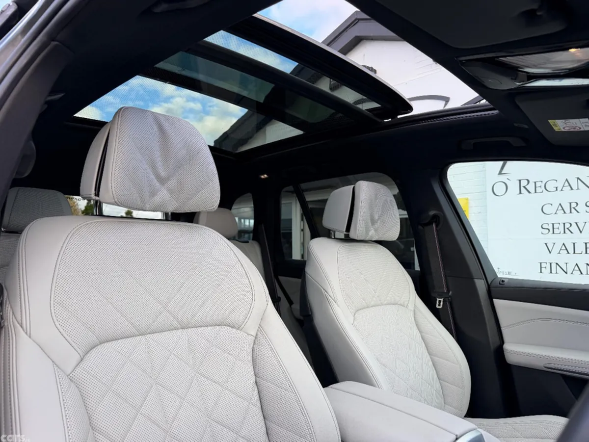 BMW X5 Estate, Petrol Plug-in Hybrid, 2024, Grey