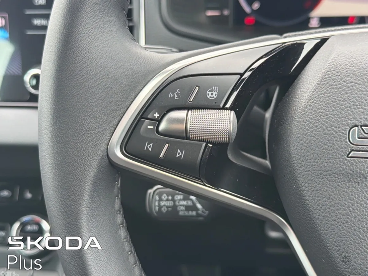 Skoda Karoq SUV, Diesel, 2026, White