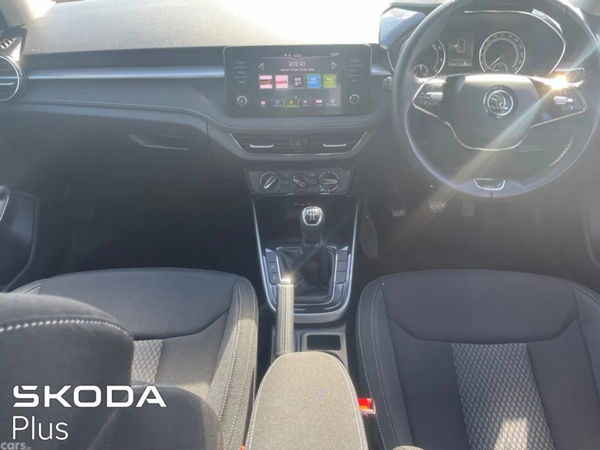 Skoda Fabia Hatchback, Petrol, 2023, White