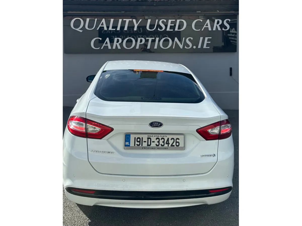 Ford Mondeo Saloon, Petrol Hybrid, 2019, White