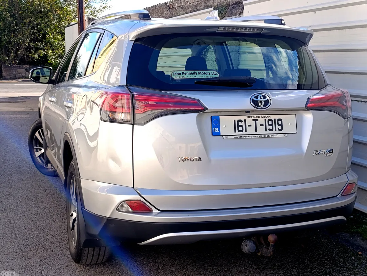 Toyota RAV4 SUV, Diesel, 2016, Silver