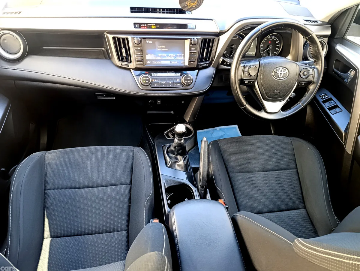 Toyota RAV4 SUV, Diesel, 2016, Silver